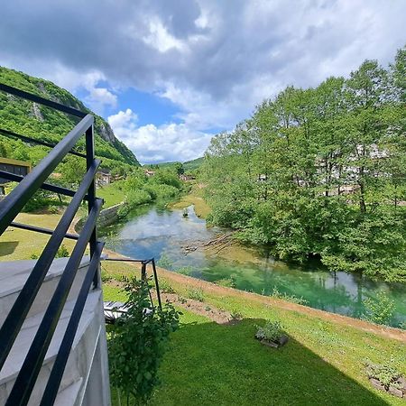 Sobe Zizi Bed & Breakfast Jajce Luaran gambar